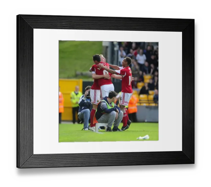 Framed Print : Bristol City Celebrates Scott Wagstaff's Goal Against Port Vale in Sky Bet League 1 (October 2013) Framed Print : Bristol City Celebrates Scott Wagstaff's Goal Against Port Vale in Sky Bet League 1 (October 2013)