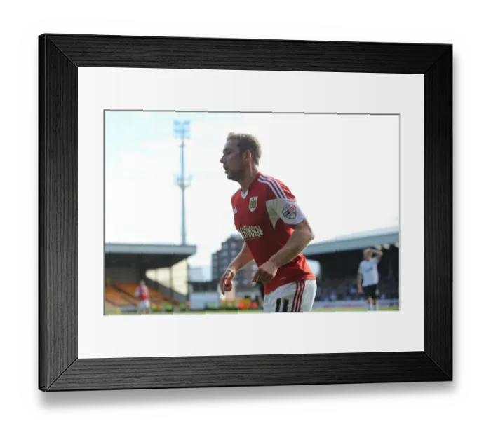 Framed Print : Scott Wagstaff in Action: Port Vale vs. Bristol City, Sky Bet League 1, October 2013 Framed Print : Scott Wagstaff in Action: Port Vale vs. Bristol City, Sky Bet League 1, October 2013
