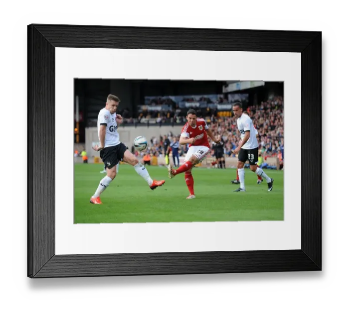 Framed Print : Bristol City's Stephen McLaughlin Sends a Cross into the Box during Port Vale vs. Bristol City Football Match, Sky Bet League 1, 2013