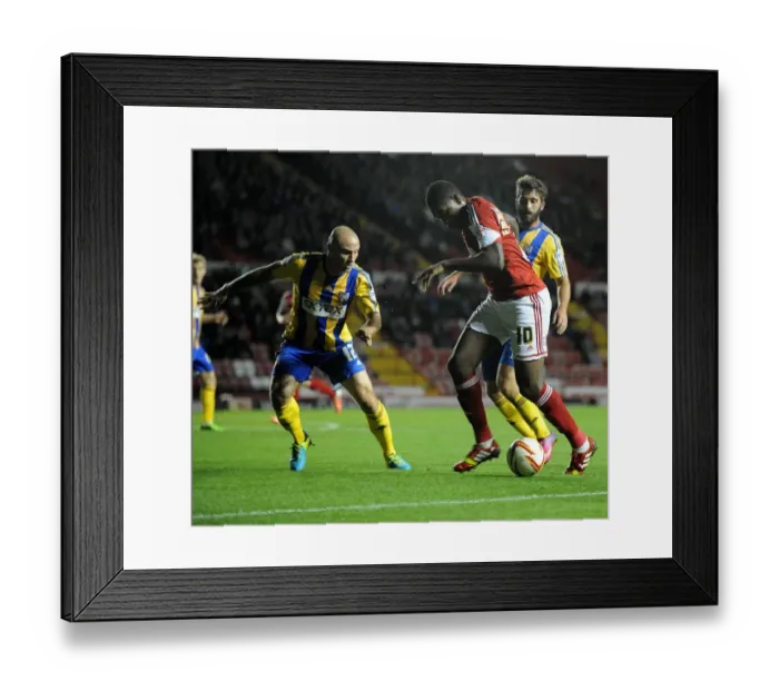 Framed Print : Jay Emmanuel-Thomas in Action: Bristol City vs. Brentford, Sky Bet League One, 2013