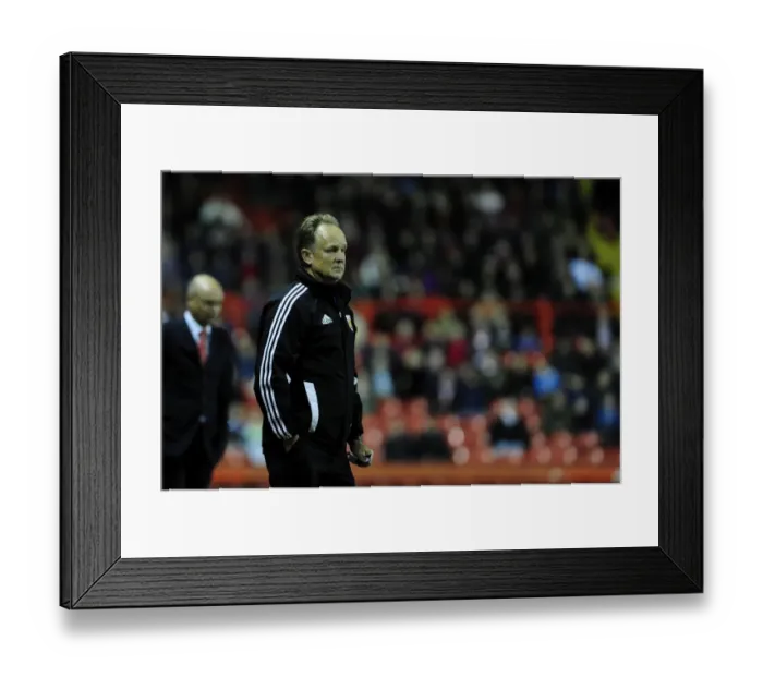 Framed Print : Sean O'Driscoll Leads Bristol City Against Brentford in Sky Bet League One Clash Framed Print : Sean O'Driscoll Leads Bristol City Against Brentford in Sky Bet League One Clash
