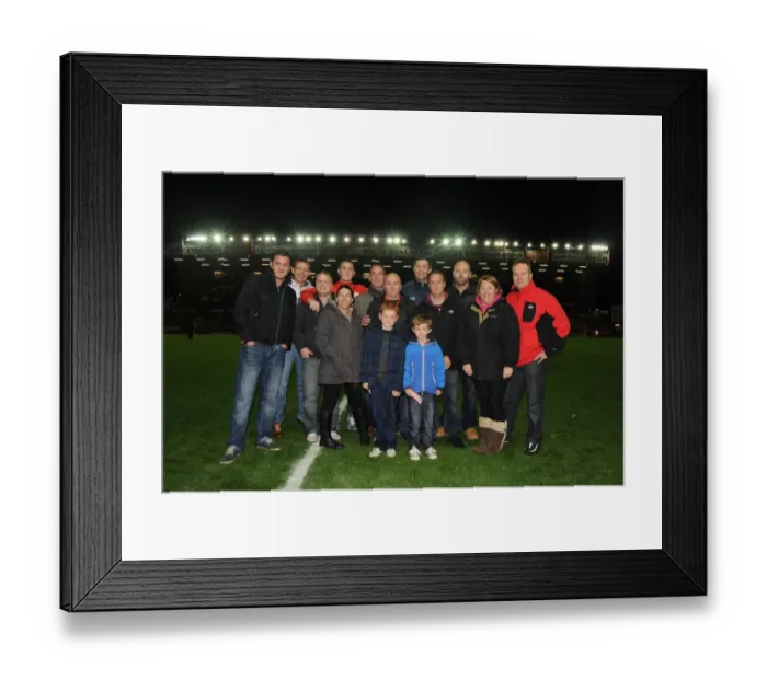 Framed Print : Bristol City vs Brentford: Clash at Ashton Gate, Sky Bet League One (October 2013) Framed Print : Bristol City vs Brentford: Clash at Ashton Gate, Sky Bet League One (October 2013)