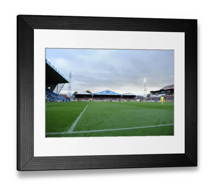 Framed Print : Bristol City vs Carlisle United: Sky Bet League One Clash at Brunton Park (October 2013) Framed Print : Bristol City vs Carlisle United: Sky Bet League One Clash at Brunton Park (October 2013)