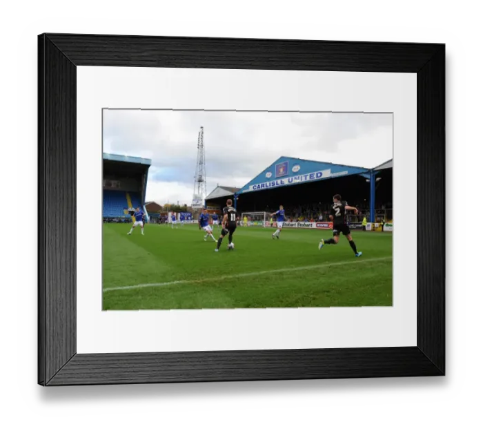 Framed Print : Bristol City vs. Carlisle United: A Football Rivalry in Sky Bet League One at Brunton Park (October 2013) Framed Print : Bristol City vs. Carlisle United: A Football Rivalry in Sky Bet League One at Brunton Park (October 2013)