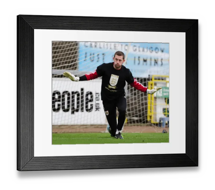 Framed Print : Frank Fielding Saves for Bristol City in Carlisle United Match, October 2013 Framed Print : Frank Fielding Saves for Bristol City in Carlisle United Match, October 2013