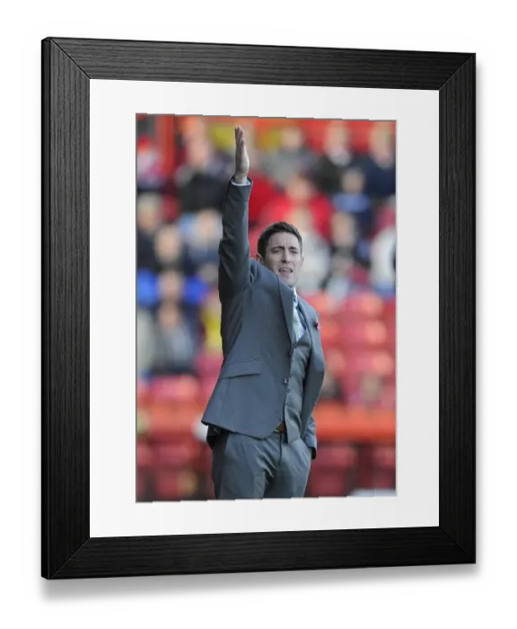 Framed Print : Lee Johnson's Emotional Return: Bristol City vs Oldham Athletic, 2013
