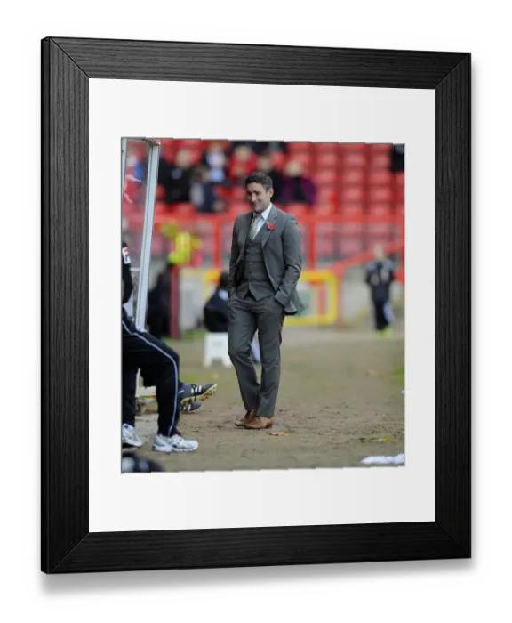 Framed Print : Lee Johnson's Return to Ashton Gate: Bristol City vs Oldham Athletic, 2013 - Sky Bet League One Football Match Framed Print : Lee Johnson's Return to Ashton Gate: Bristol City vs Oldham Athletic, 2013 - Sky Bet League One Football Match