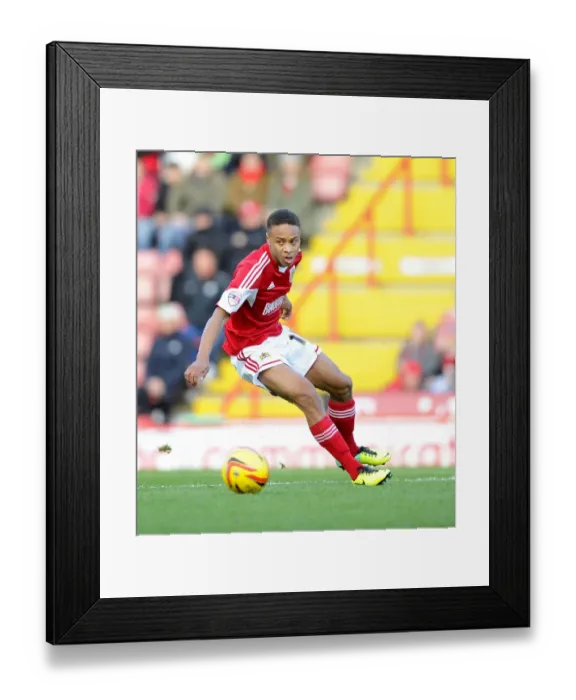 Framed Print : Bobby Reid in Action: Bristol City vs Oldham Athletic, Sky Bet League One, 2013 Framed Print : Bobby Reid in Action: Bristol City vs Oldham Athletic, Sky Bet League One, 2013