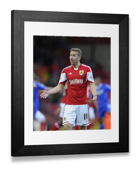Framed Print : Scott Wagstaff in Action: Bristol City vs Oldham Athletic (November 2013) Framed Print : Scott Wagstaff in Action: Bristol City vs Oldham Athletic (November 2013)