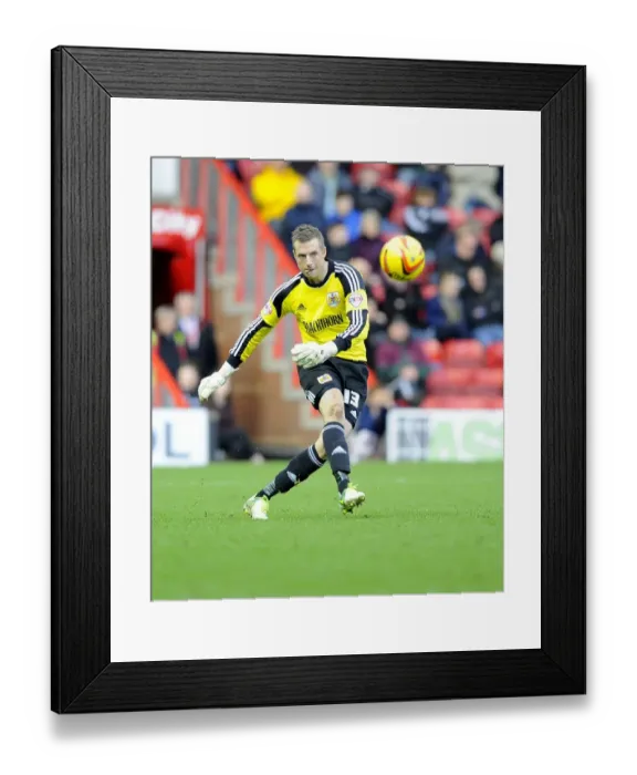 Framed Print : November 2013: Elliott Parish in Action for Bristol City in Sky Bet League One Match against Oldham Athletic Framed Print : November 2013: Elliott Parish in Action for Bristol City in Sky Bet League One Match against Oldham Athletic