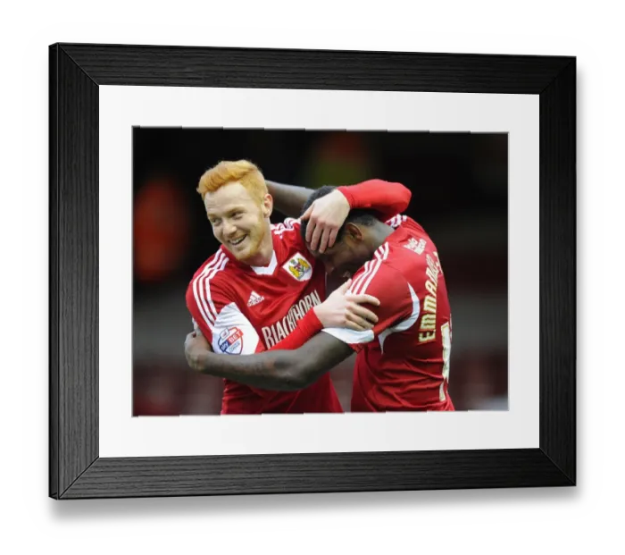 Framed Print : Bristol City Celebrates: Jay Emmanuel-Thomas and Ryan Taylor Framed Print : Bristol City Celebrates: Jay Emmanuel-Thomas and Ryan Taylor