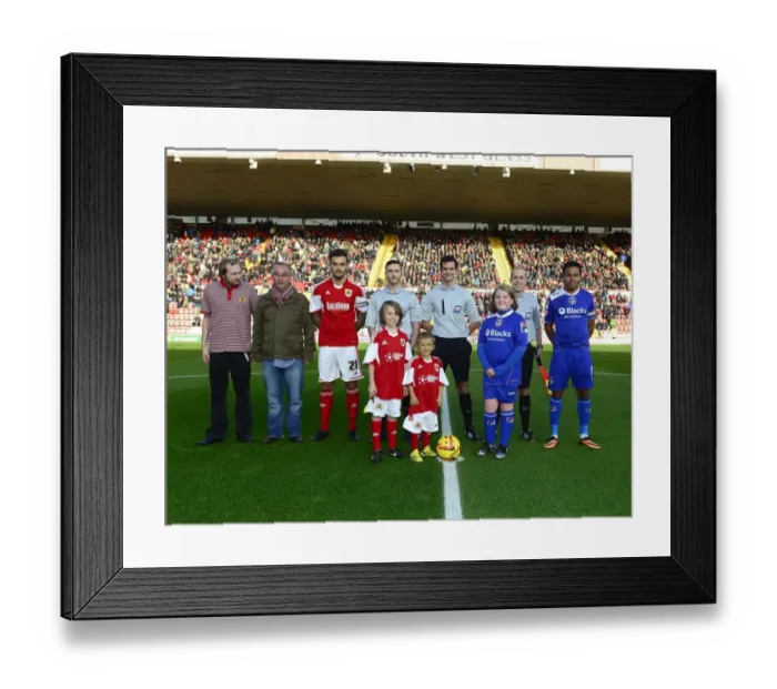 Framed Print : Football Rivalry: Bristol City vs Oldham Athletic at Ashton Gate - November 2013 (Sky Bet League One) Framed Print : Football Rivalry: Bristol City vs Oldham Athletic at Ashton Gate - November 2013 (Sky Bet League One)