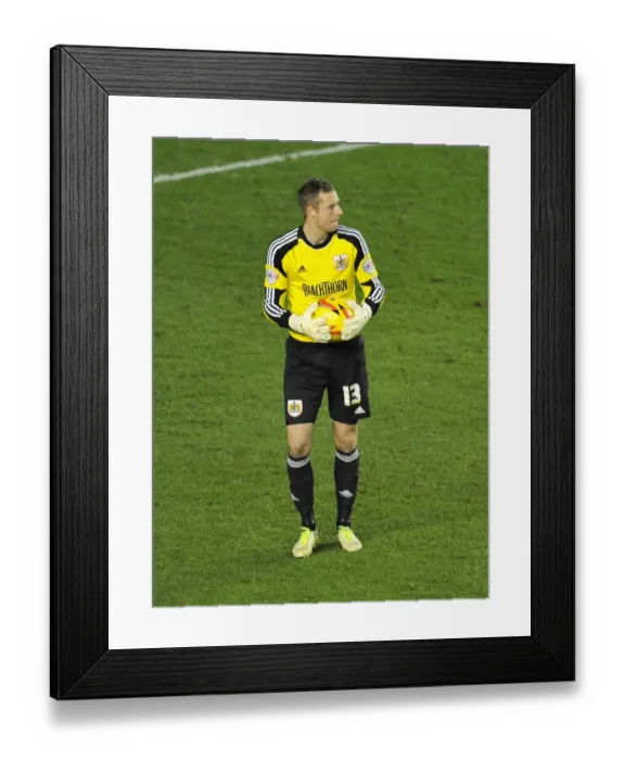 Framed Print : Elliott Parish in Action: Bristol City vs Crawley Town, November 2013 Framed Print : Elliott Parish in Action: Bristol City vs Crawley Town, November 2013