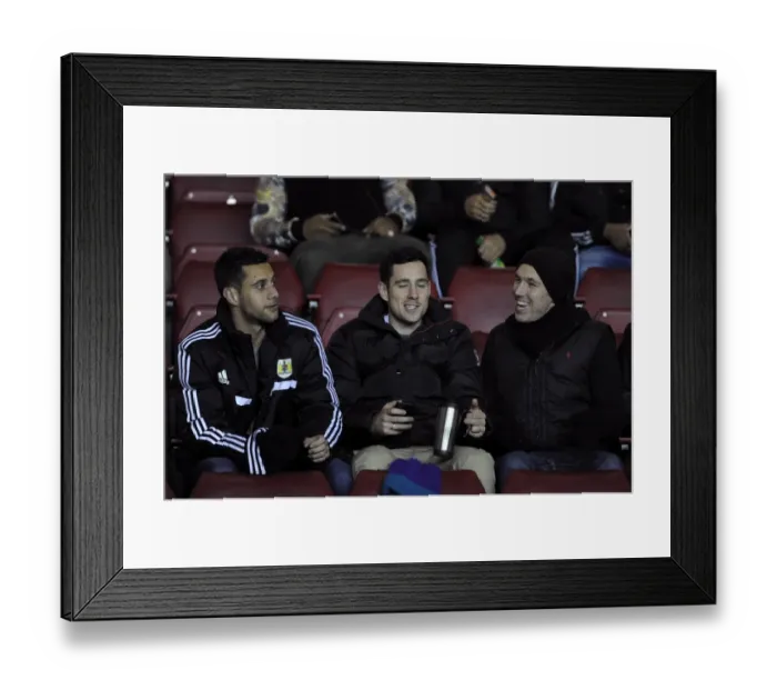 Framed Print : Youth Cup: Bristol City U18s vs Newport County U18s Clash at Ashton Gate Framed Print : Youth Cup: Bristol City U18s vs Newport County U18s Clash at Ashton Gate