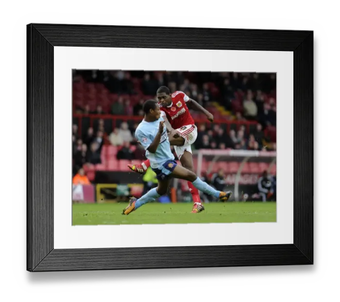 Framed Print : Bristol City v Dagenham and Redbridge Framed Print : Bristol City v Dagenham and Redbridge