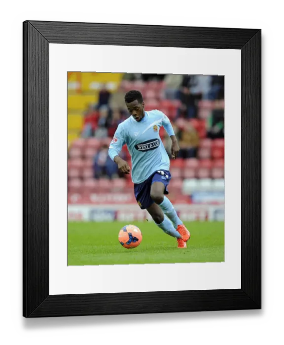 Framed Print : FA Cup Upset: Zavon Hines of Dagenham and Redbridge Thrills at Ashton Gate, November 2013 Framed Print : FA Cup Upset: Zavon Hines of Dagenham and Redbridge Thrills at Ashton Gate, November 2013