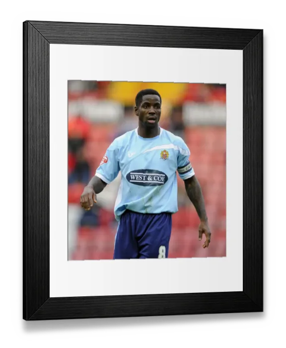 Framed Print : Determined Ogogo Leads Dagenham & Redbridge in FA Cup Clash against Bristol City at Ashton Gate Framed Print : Determined Ogogo Leads Dagenham & Redbridge in FA Cup Clash against Bristol City at Ashton Gate