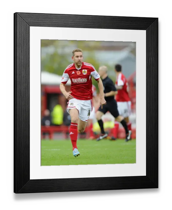 Framed Print : Bristol City's Scott Wagstaff in Action during FA Cup Match against Dagenham and Redbridge Framed Print : Bristol City's Scott Wagstaff in Action during FA Cup Match against Dagenham and Redbridge