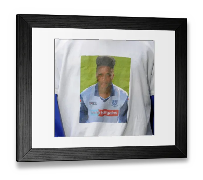 Framed Print : Joe Thompson of Bristol City in Training Ahead of Tranmere Clash, 16 / 11 / 2013 Framed Print : Joe Thompson of Bristol City in Training Ahead of Tranmere Clash, 16 / 11 / 2013
