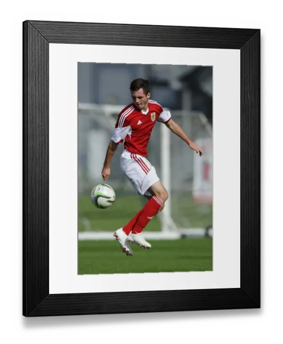 Framed Print : George Kellow in Action: Bristol City U18 vs Brighton & Hove Albion U18, October 5, 2013 Framed Print : George Kellow in Action: Bristol City U18 vs Brighton & Hove Albion U18, October 5, 2013