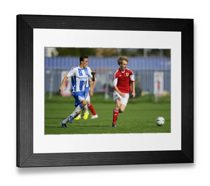 Framed Print : Bristol City U18s vs Brighton & Hove Albion U18s: Matt Long Sets Up Marley Bishop's Goal Framed Print : Bristol City U18s vs Brighton & Hove Albion U18s: Matt Long Sets Up Marley Bishop's Goal