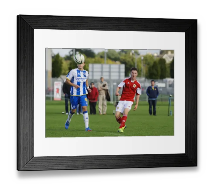 Framed Print : Jamie Horgan in Action: Bristol City U18 vs Brighton & Hove Albion U18 Football Match