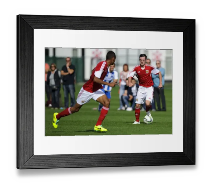 Framed Print : George Kellow in Action: Bristol City U18 vs Brighton & Hove Albion U18, October 5, 2013 Framed Print : George Kellow in Action: Bristol City U18 vs Brighton & Hove Albion U18, October 5, 2013