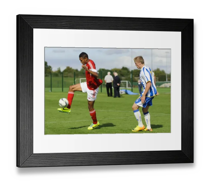 Framed Print : Clash of the Young Talents: Bishop vs. Collar, Bristol City U18 vs. Brighton & Hove Albion U18