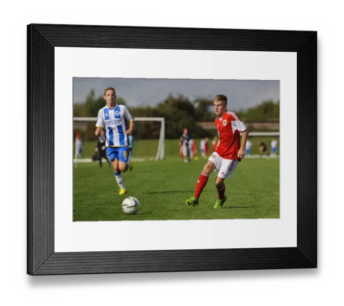 Framed Print : Joe Morrell in Action: Bristol City U18 vs Brighton & Hove Albion U18, October 5, 2013 Framed Print : Joe Morrell in Action: Bristol City U18 vs Brighton & Hove Albion U18, October 5, 2013