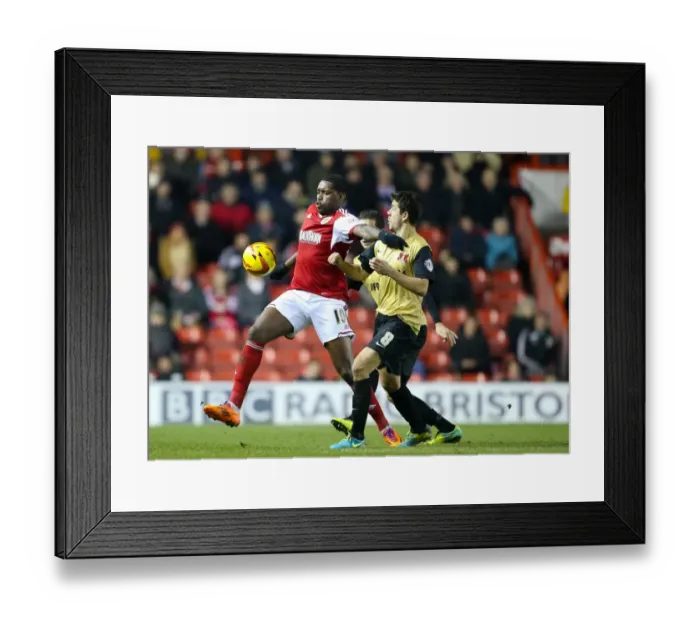 Framed Print : Bristol City vs Leyton Orient: Clash between Jay Emmanuel-Thomas and Lloyd James Framed Print : Bristol City vs Leyton Orient: Clash between Jay Emmanuel-Thomas and Lloyd James