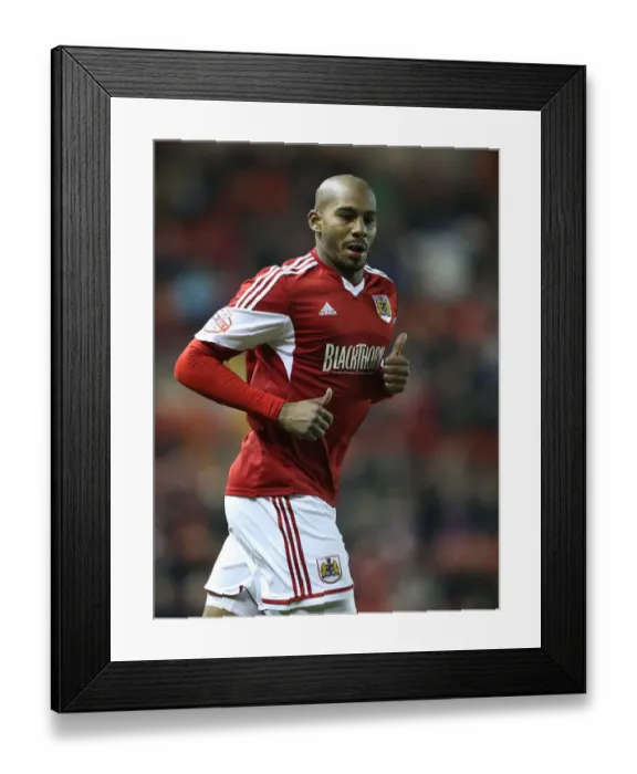 Framed Print : Marvin Elliott in Action: Bristol City vs Leyton Orient, Sky Bet League One, 2013 Framed Print : Marvin Elliott in Action: Bristol City vs Leyton Orient, Sky Bet League One, 2013