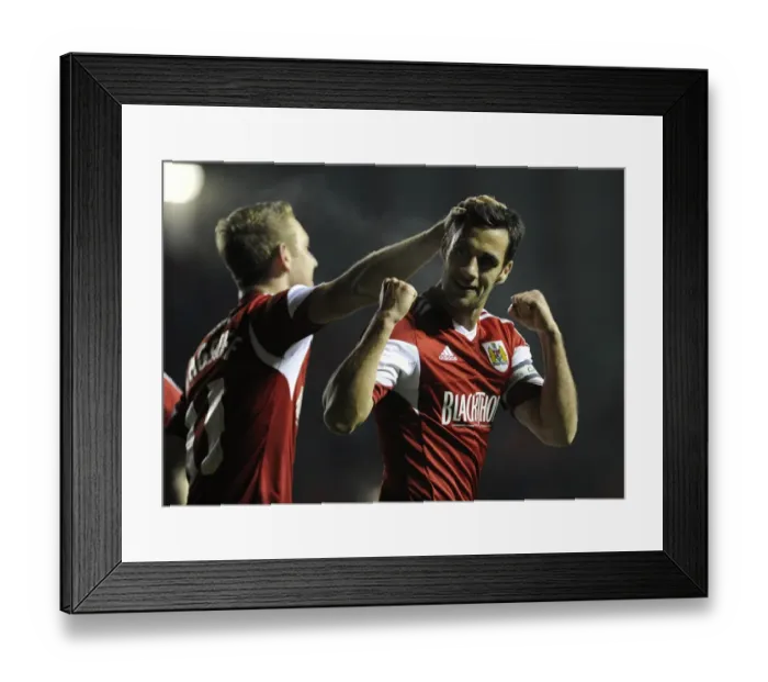 Framed Print : Bristol City's Sam Baldock Euphorically Celebrates Goal Against Leyton Orient (November 2013)