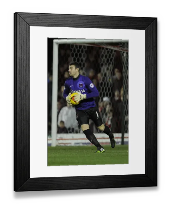 Framed Print : Bristol City vs Leyton Orient: Jamie Jones in Action at Ashton Gate, November 2013 (Sky Bet League One)