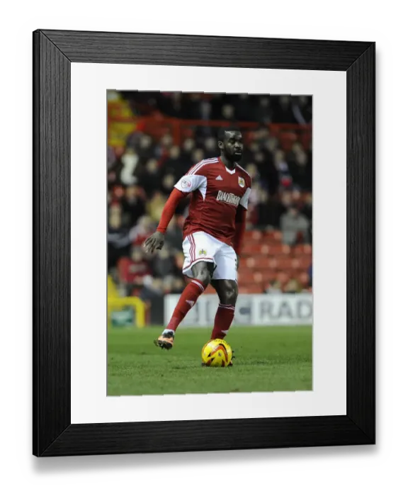 Framed Print : Bristol City's Karleigh Osborne in Action against Leyton Orient (2013)