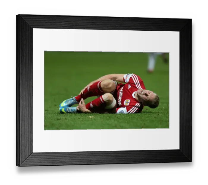 Framed Print : Bristol City's Scott Wagstaff in Agony: Preston North End vs. Bristol City, 30th November 2013 Framed Print : Bristol City's Scott Wagstaff in Agony: Preston North End vs. Bristol City, 30th November 2013