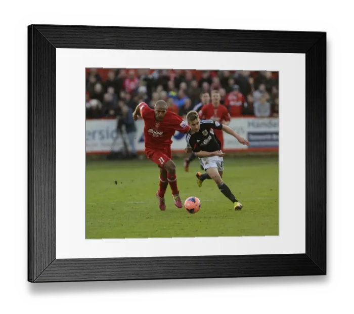 Framed Print : Bristol City's Joe Bryan in Action Against Tamworth's Wayne Thomas - FA Cup Second Round Framed Print : Bristol City's Joe Bryan in Action Against Tamworth's Wayne Thomas - FA Cup Second Round
