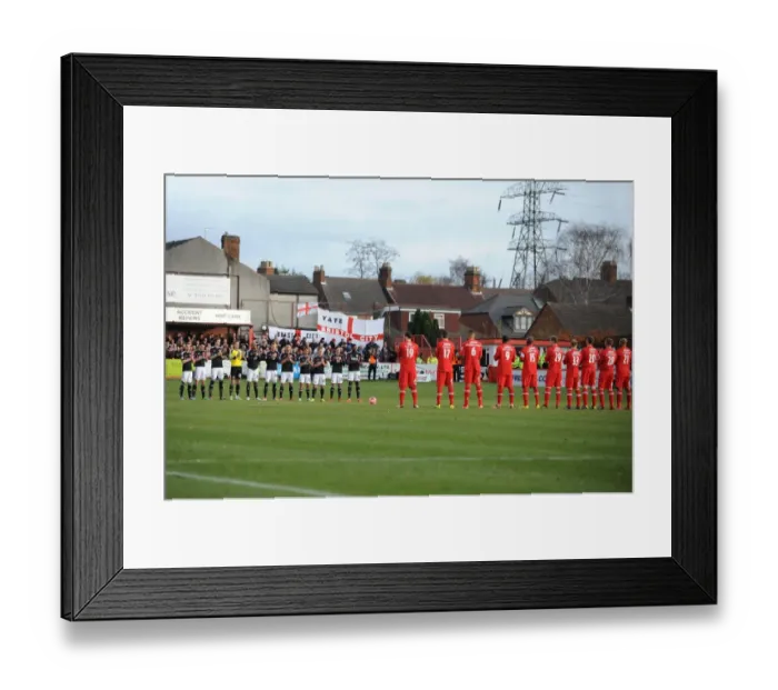 Framed Print : Minutes Applause: Tamworth and Bristol City Football Teams Pay Tribute Ahead of FA Cup Match