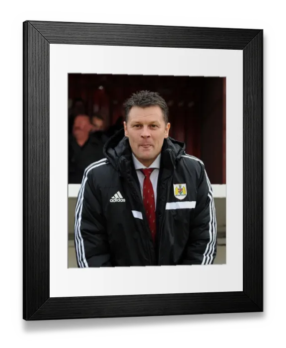 Framed Print : Steve Cotterill Fires Up Bristol City in FA Cup Battle at Tamworth, December 2013
