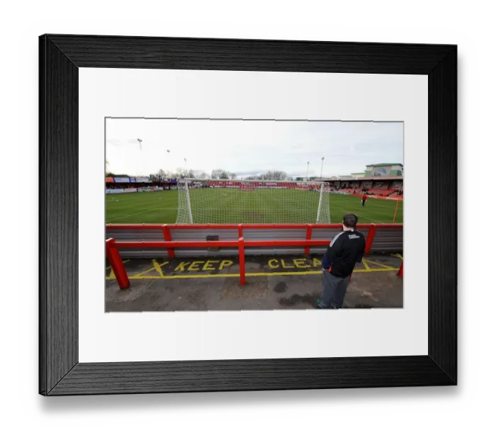 Framed Print : Bristol City at The Lamb Ground during FA Cup Second Round (08.12.2013) - General View Framed Print : Bristol City at The Lamb Ground during FA Cup Second Round (08.12.2013) - General View