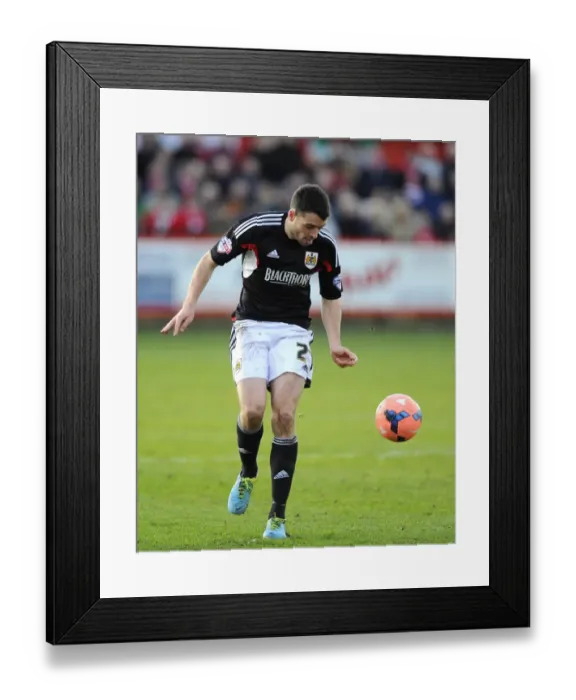 Framed Print : Brendan Moloney of Bristol City in FA Cup Action at Tamworth's The Lamb Ground (08 / 12 / 2013) Framed Print : Brendan Moloney of Bristol City in FA Cup Action at Tamworth's The Lamb Ground (08 / 12 / 2013)