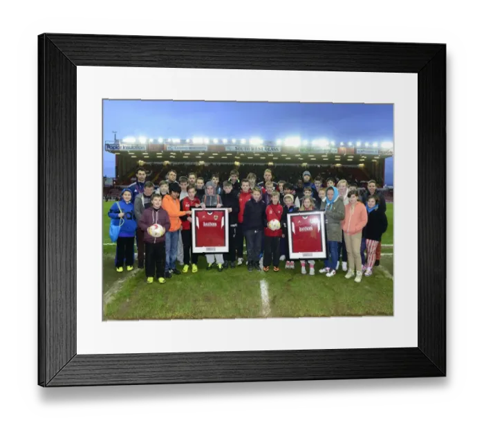 Framed Print : Intense Football Rivalry: Bristol City vs Rotherham United, Sky Bet League One, December 14, 2013