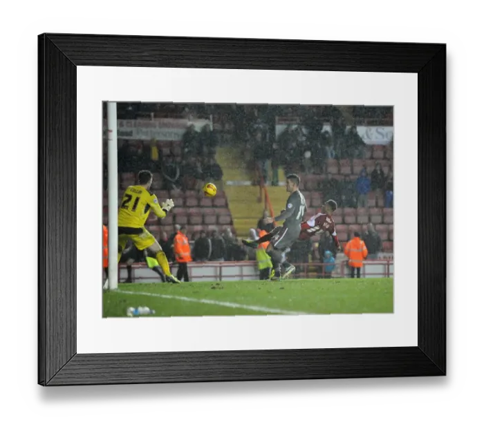 Framed Print : Bobby Reid's Close Call: Bristol City vs Rotherham United, 14th December 2013 Framed Print : Bobby Reid's Close Call: Bristol City vs Rotherham United, 14th December 2013