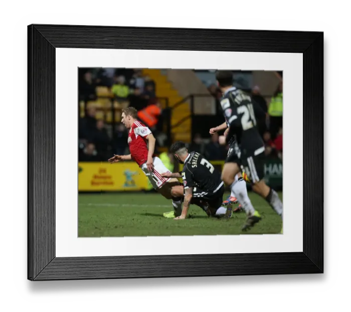 Framed Print : Bristol City's Scott Wagstaff Fouled by Notts County's Alan Sheehan in Sky Bet League One Clash