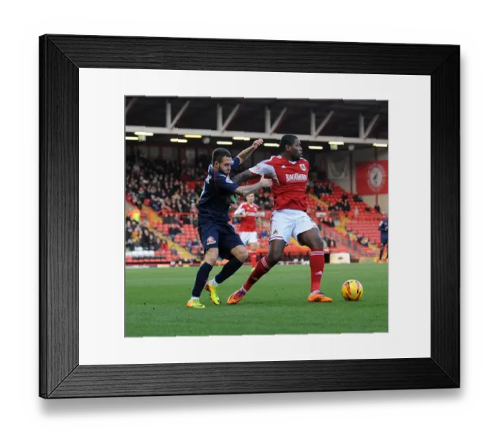 Framed Print : Bristol City's Jay Emmanuel-Thomas Fends Off Milan Lalkovic in Sky Bet League One Clash Framed Print : Bristol City's Jay Emmanuel-Thomas Fends Off Milan Lalkovic in Sky Bet League One Clash