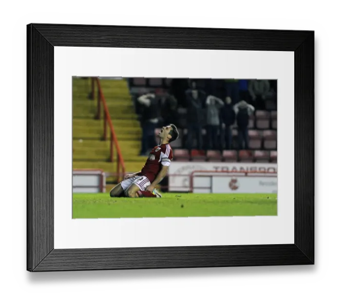 Framed Print : Bristol City's Sam Baldock Reacts to Narrowly Missed Goal vs. Walsall (December 2013)