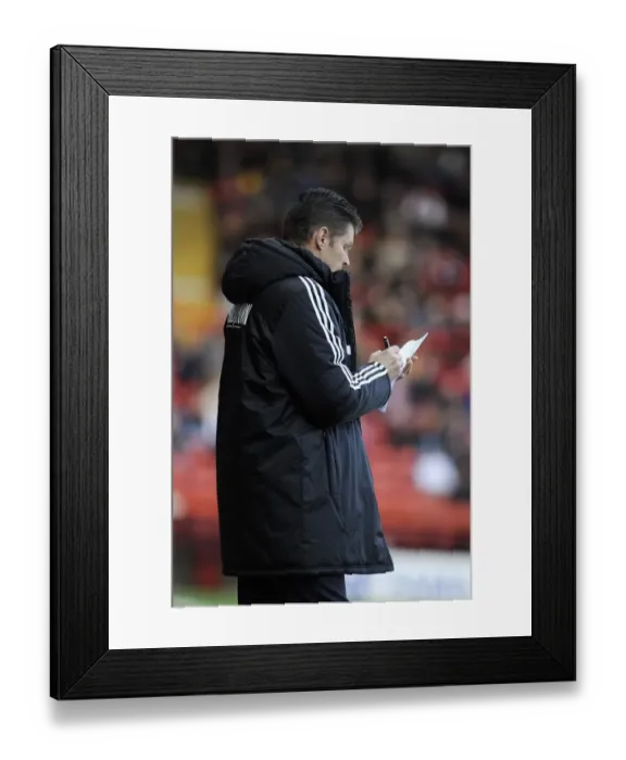 Framed Print : Steve Cotterill Leads Bristol City in League One Clash Against Walsall (December 2013) Framed Print : Steve Cotterill Leads Bristol City in League One Clash Against Walsall (December 2013)