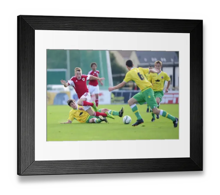 Framed Print : Joe Morrell in Action: Bristol City U18s vs Sheffield United Framed Print : Joe Morrell in Action: Bristol City U18s vs Sheffield United