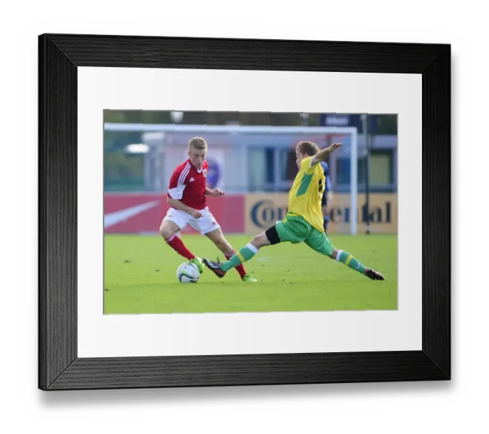 Framed Print : Joe Morrell in Action: Bristol City U18s vs. Sheffield United Framed Print : Joe Morrell in Action: Bristol City U18s vs. Sheffield United