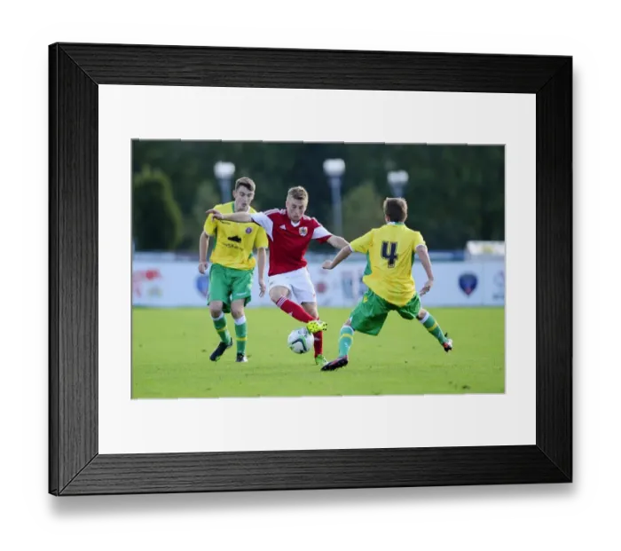 Framed Print : Joe Morrell in Action: Bristol City U18s vs. Sheffield United - Football Youth League