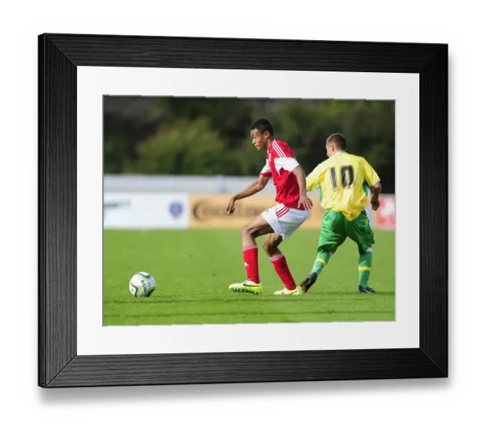 Framed Print : Bristol City U18's Marley Bishop in Action Against Sheffield United